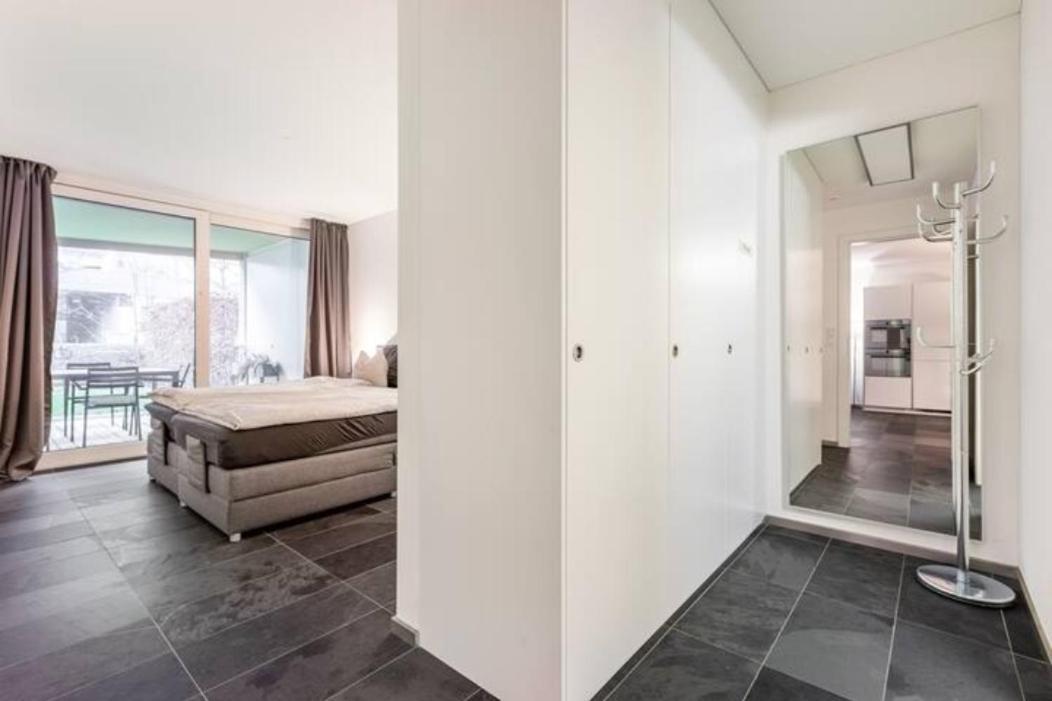 Luxus Wohnung Mit Garten زيورخ المظهر الخارجي الصورة