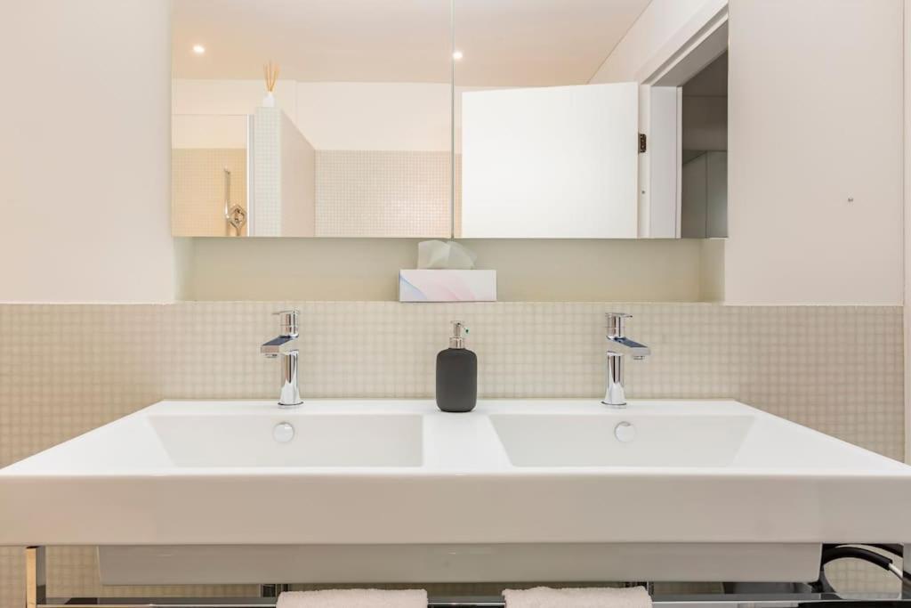 Luxus Wohnung Mit Garten زيورخ المظهر الخارجي الصورة